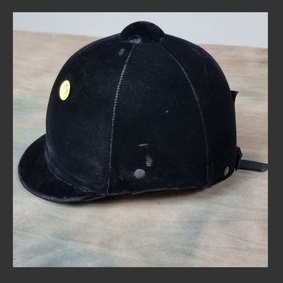 H3 USED Black velvet EQUESTRIAN Riding Helmet - Picture 1 of 4